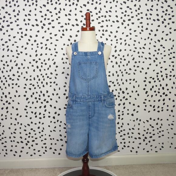 The Children’s Place Medium Wash Denim Distressed Jean Girls Shortalls - Picture 1 of 6
